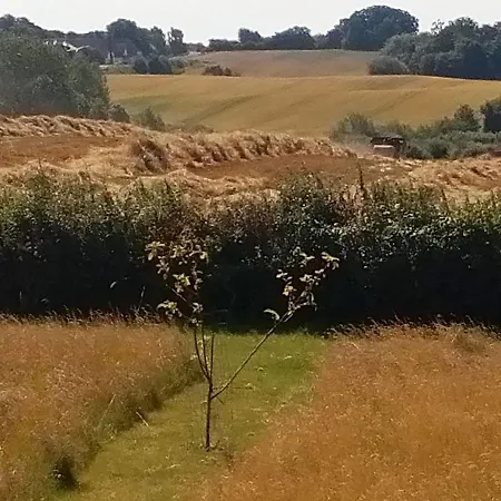Lille Himalaja Oda ve Kahvaltı